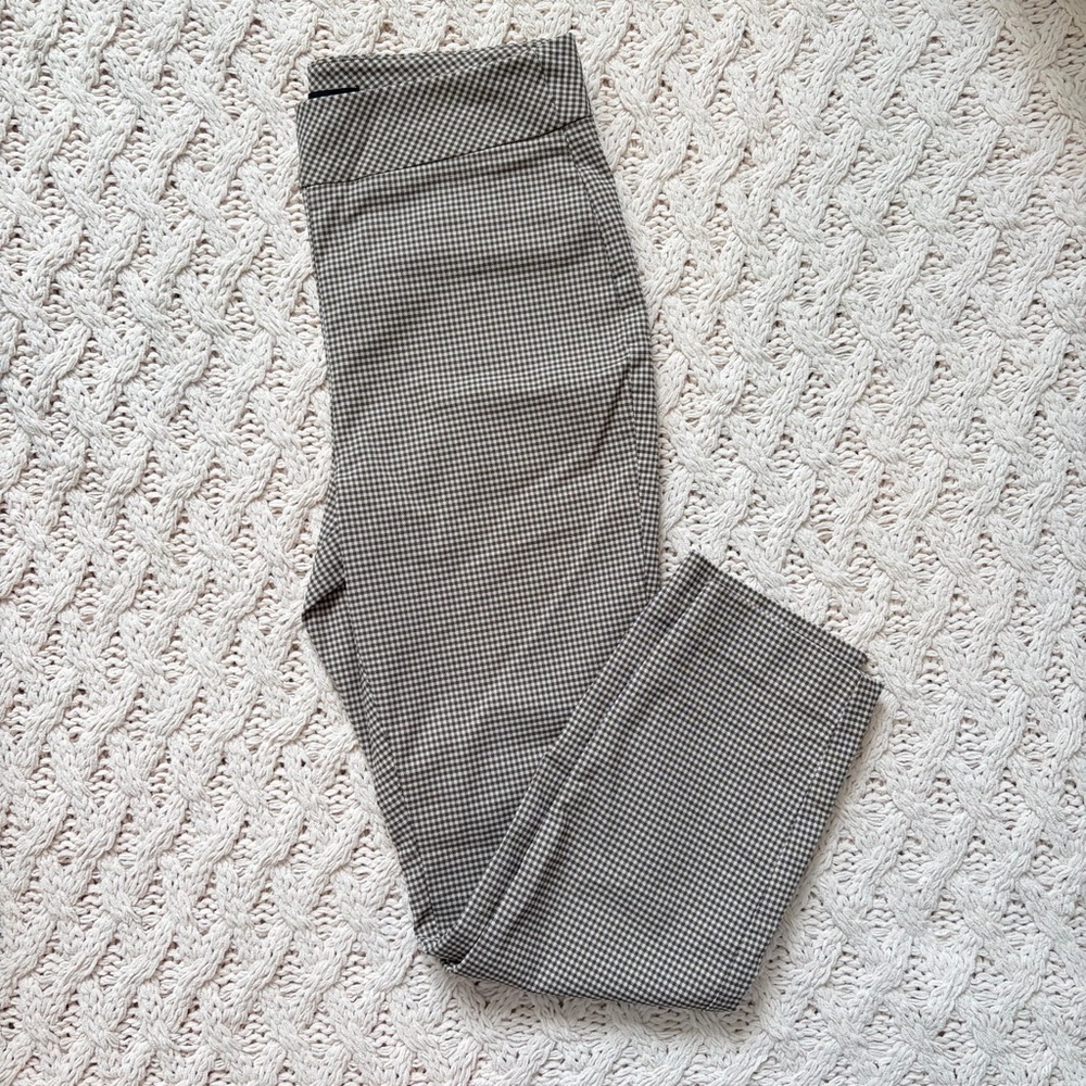 RW&CO Womenโs Crop Legging Dress Pants - Size Medium